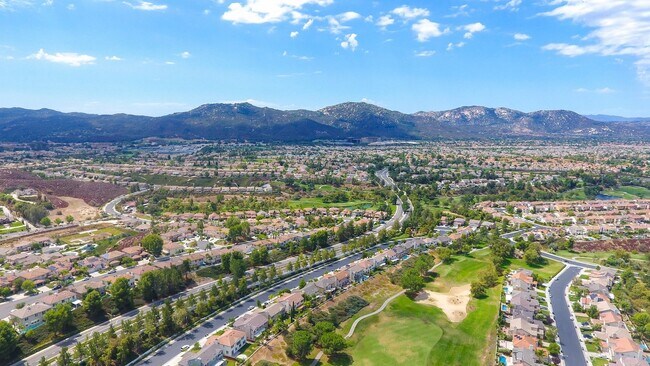 Building Photo - Most Desireable Neighborhood in Temecula  Eastridge by Redhawk