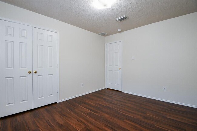 Building Photo - 19111 Yaupon Ranch Dr