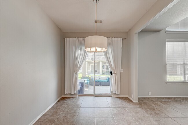 Building Photo - 13600 Breton Ridge St