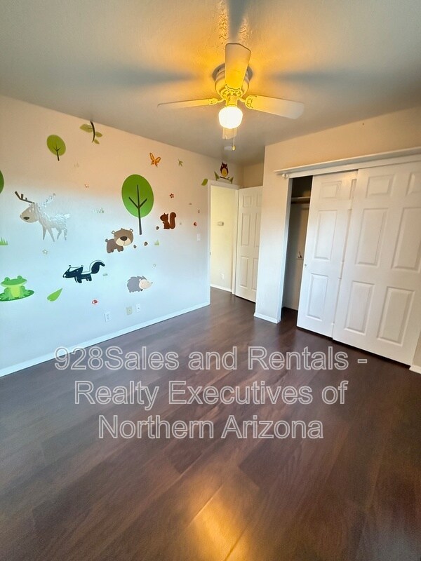 Building Photo - 11385 Homestead Ln