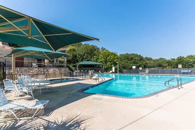 Building Photo - 6007 Gardenridge Hollow