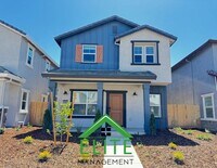 Building Photo - **Brand New 4 Bed / 3 Bath Home in Prime R...