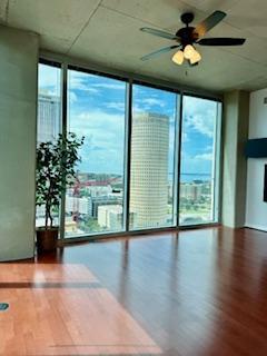 Building Photo - 777 N Ashley Dr
