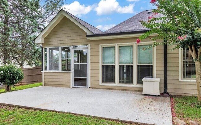 Building Photo - 1491 Pinyon Pl