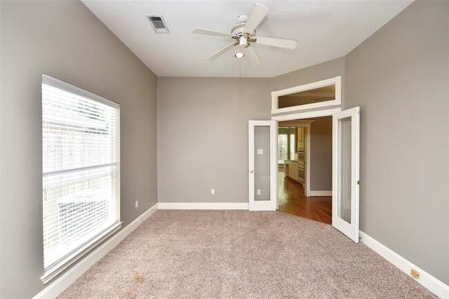 Building Photo - 5830 Hornwood Dr