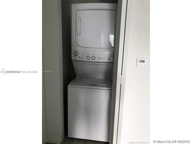 Building Photo - 55 SW 9th St