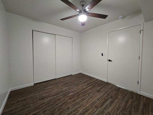 Building Photo - M&J Properties 161