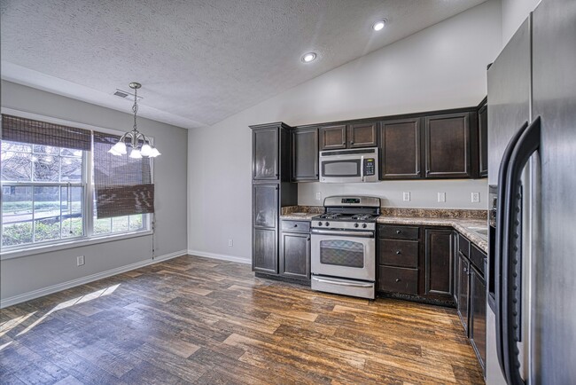 Building Photo - 4823 Penrose Dr