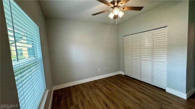 Building Photo - 11530 Villa Grand