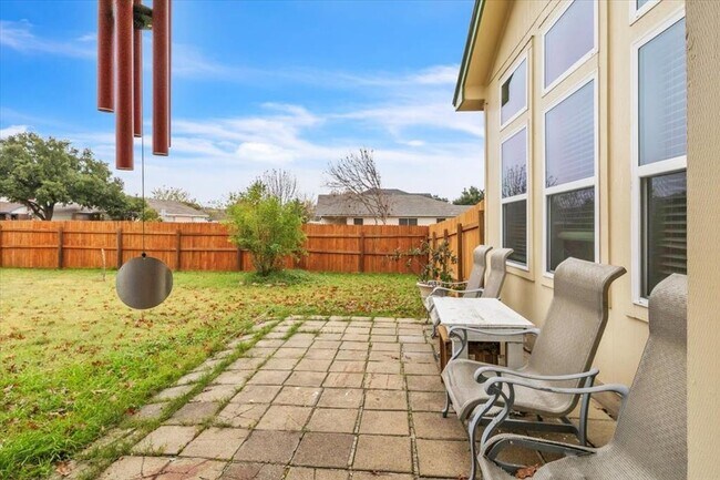 Building Photo - 1700 W Pflugerville Pkwy