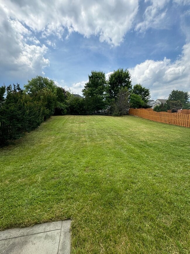 Building Photo - 4BR/3BA Home in Winding Walk