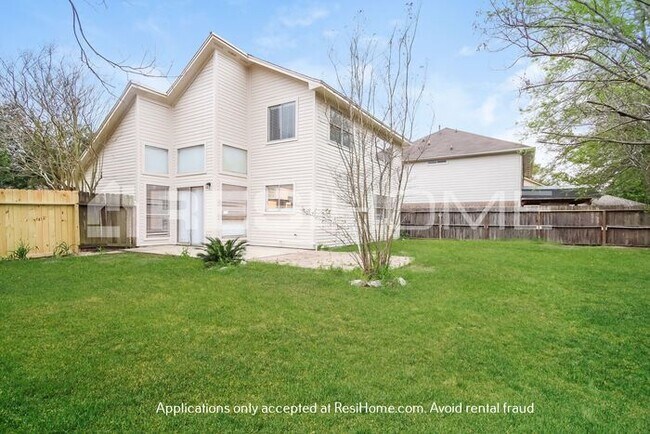 Building Photo - 6402 Wild River Dr