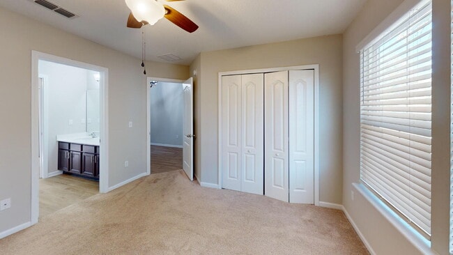 Building Photo - 15790 Whitebark Dr