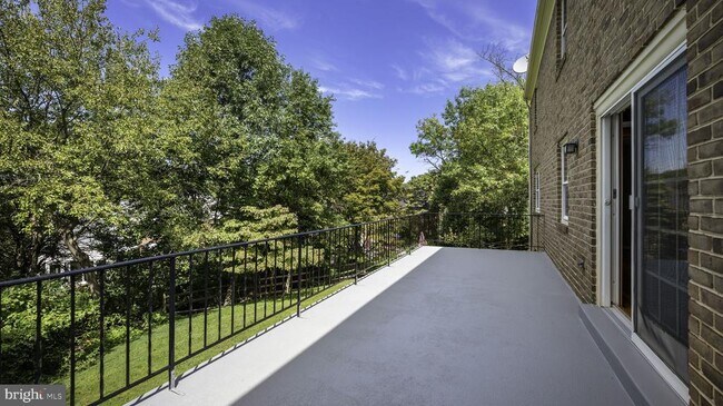 Building Photo - 9705 Eclipse Pl