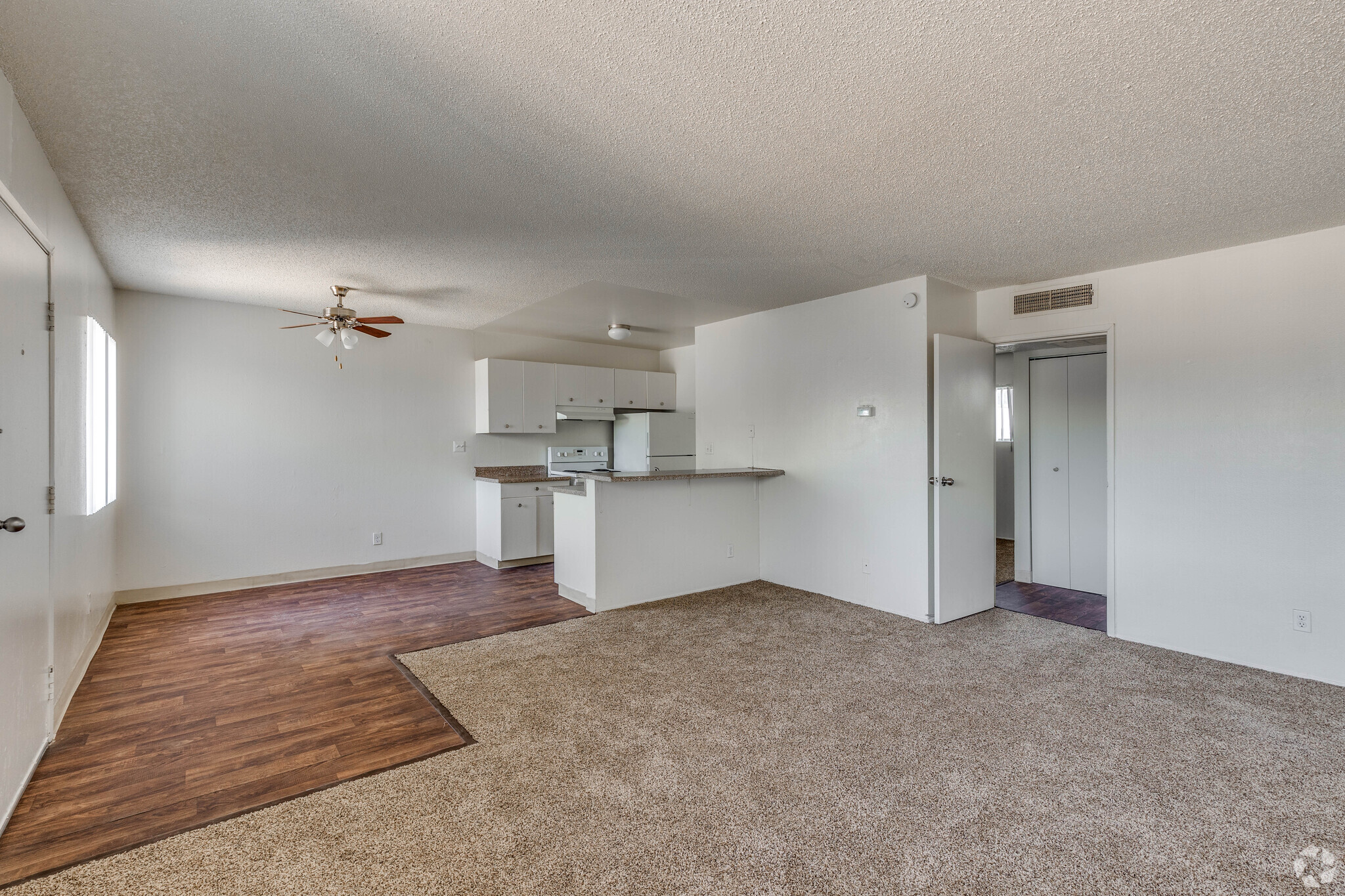 1 BR, 1 BA - 700 SF - Vibe Apartments