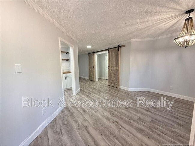 Building Photo - 392 Bubble Creek Ct