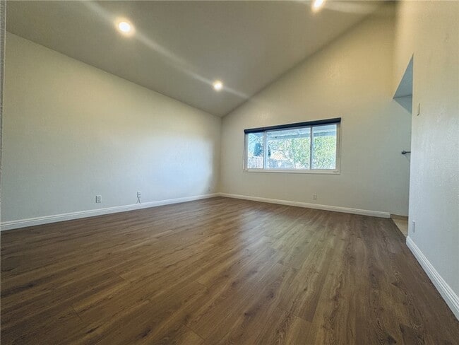 Building Photo - 14762 Foxcroft Rd