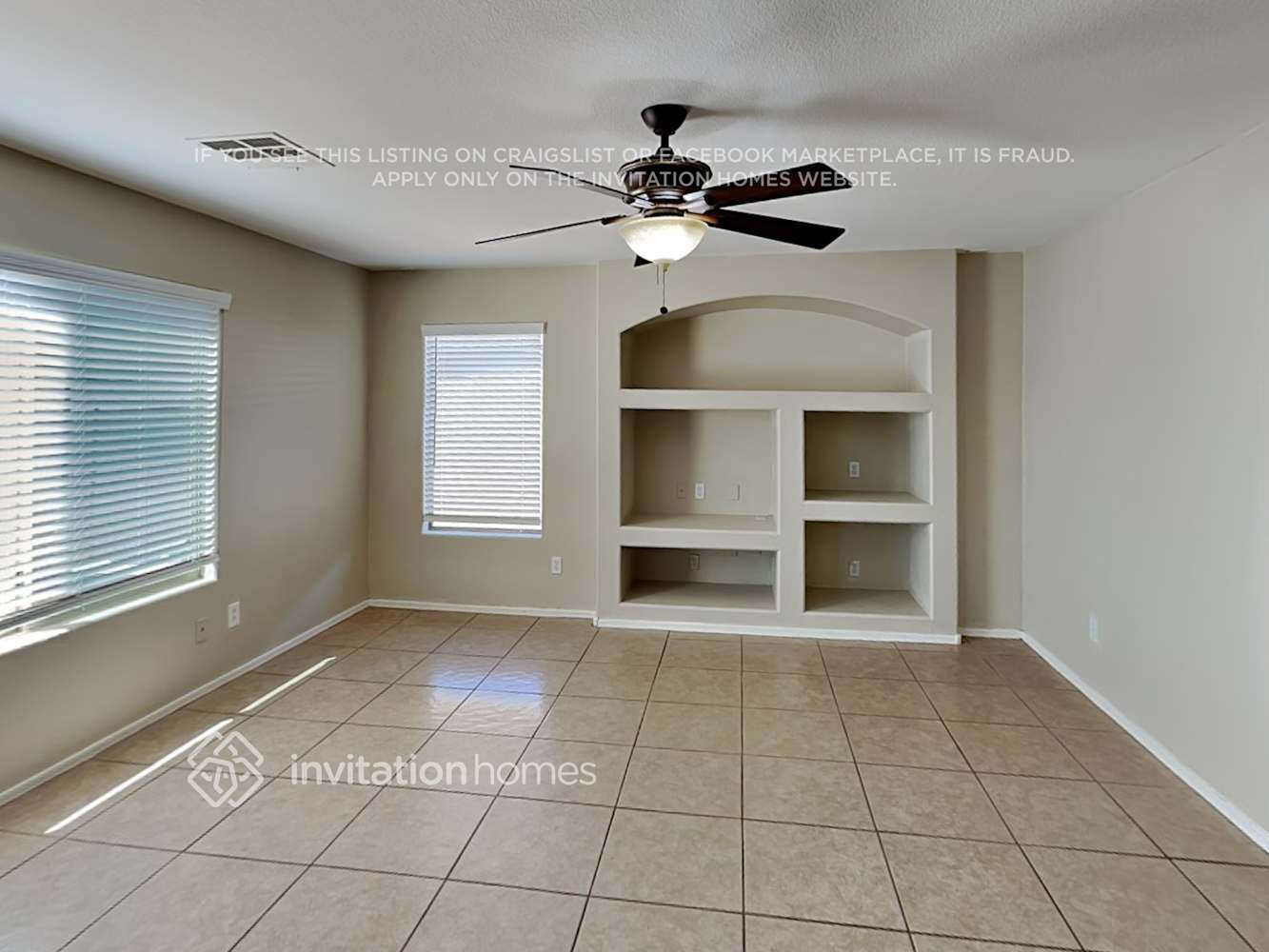 Building Photo - 7208 S 56th Ave