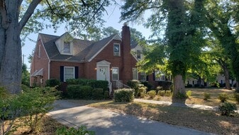 Building Photo - 2302 Whitehall Ave