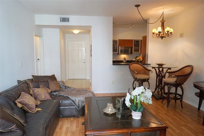 Building Photo - 233 S Federal Hwy