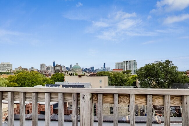 Building Photo - 2636 N Orchard St