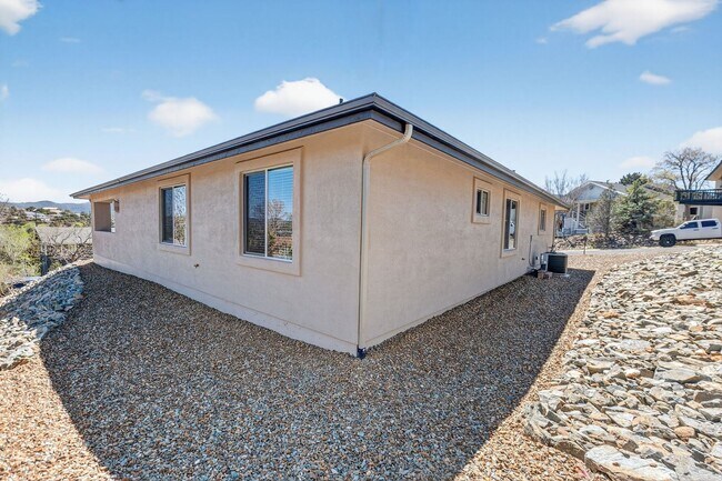 Building Photo - Brand New Home in Beautiful Prescott!