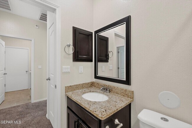 Building Photo - 12621 Cono Norte Dr