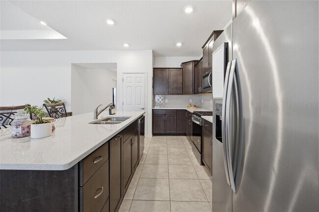Building Photo - 6176 SW 73rd Ter