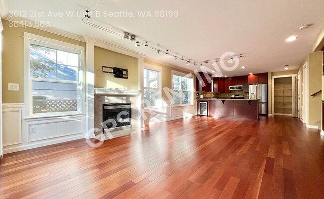 Building Photo - 3012 21st Ave W