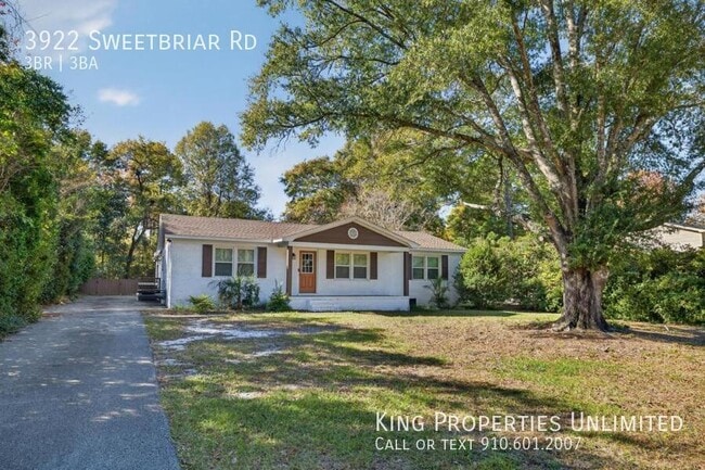 Building Photo - 3922 Sweetbriar Rd