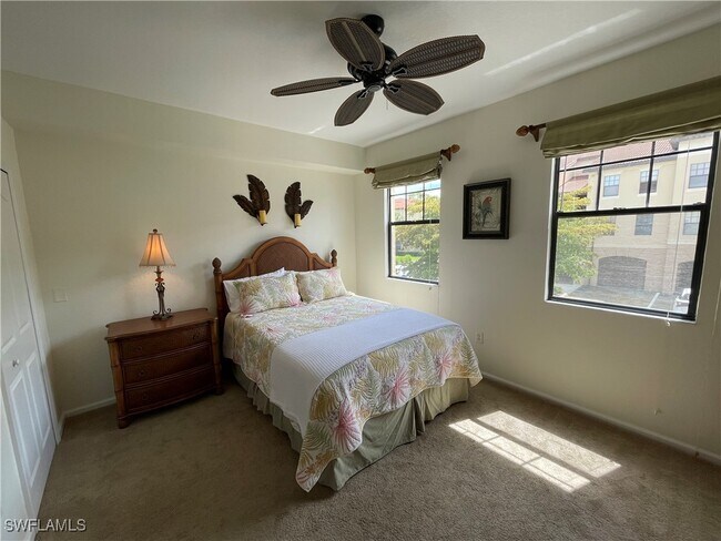 Building Photo - 12935 Violino Ln