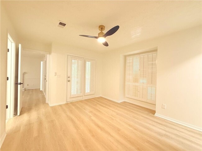 Building Photo - 1405 Tuxworth Cir