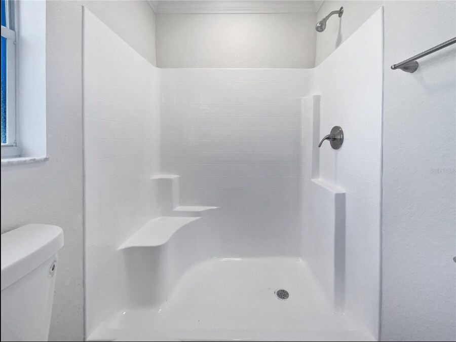 Building Photo - 3053 Draper Terrace