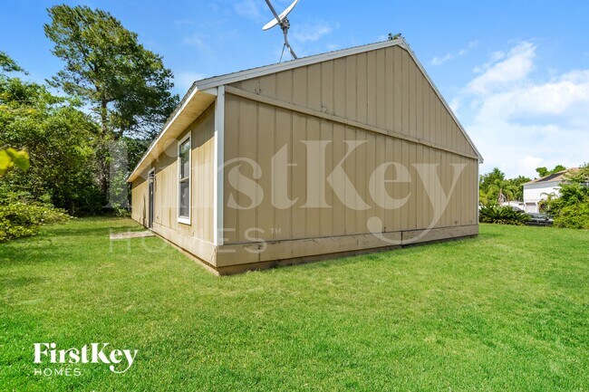 Building Photo - 710 Leeward Dr