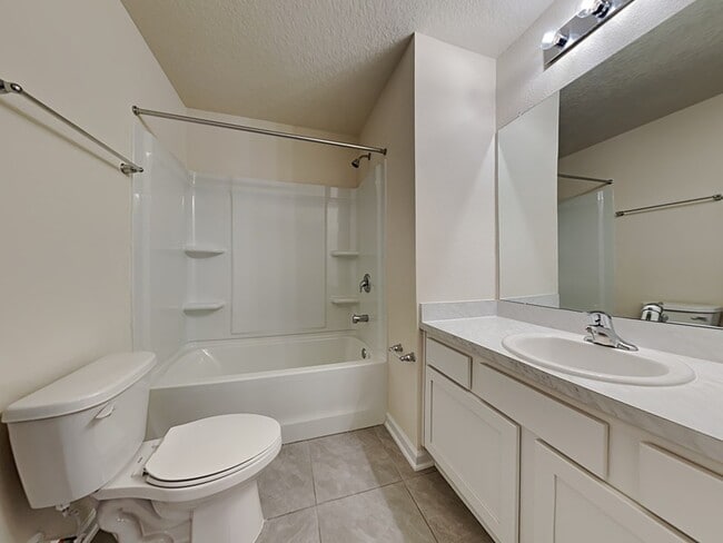 Building Photo - 519 Big Tree Wy