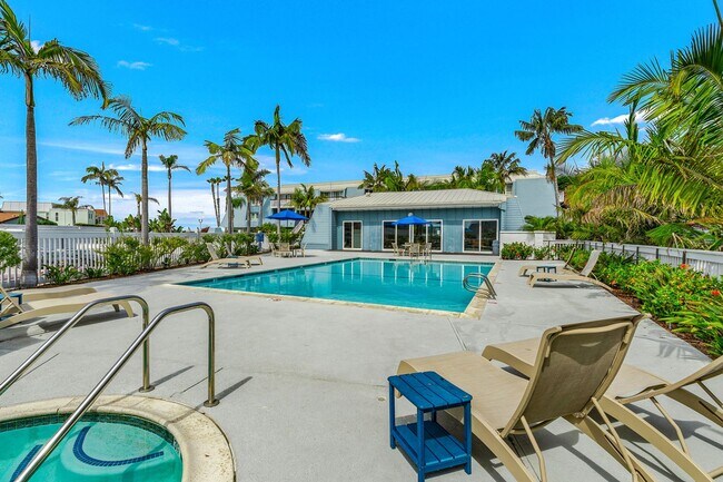 Building Photo - Stunning Spacious 2 Bed 2.5 Bath Condo in ...