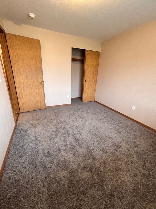 Building Photo - 1802/1804 North 40th Place
