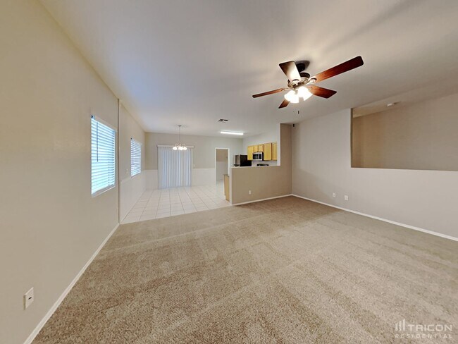 Building Photo - 962 E Cowboy Cove Trail