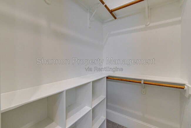 Building Photo - 2769 Freund St