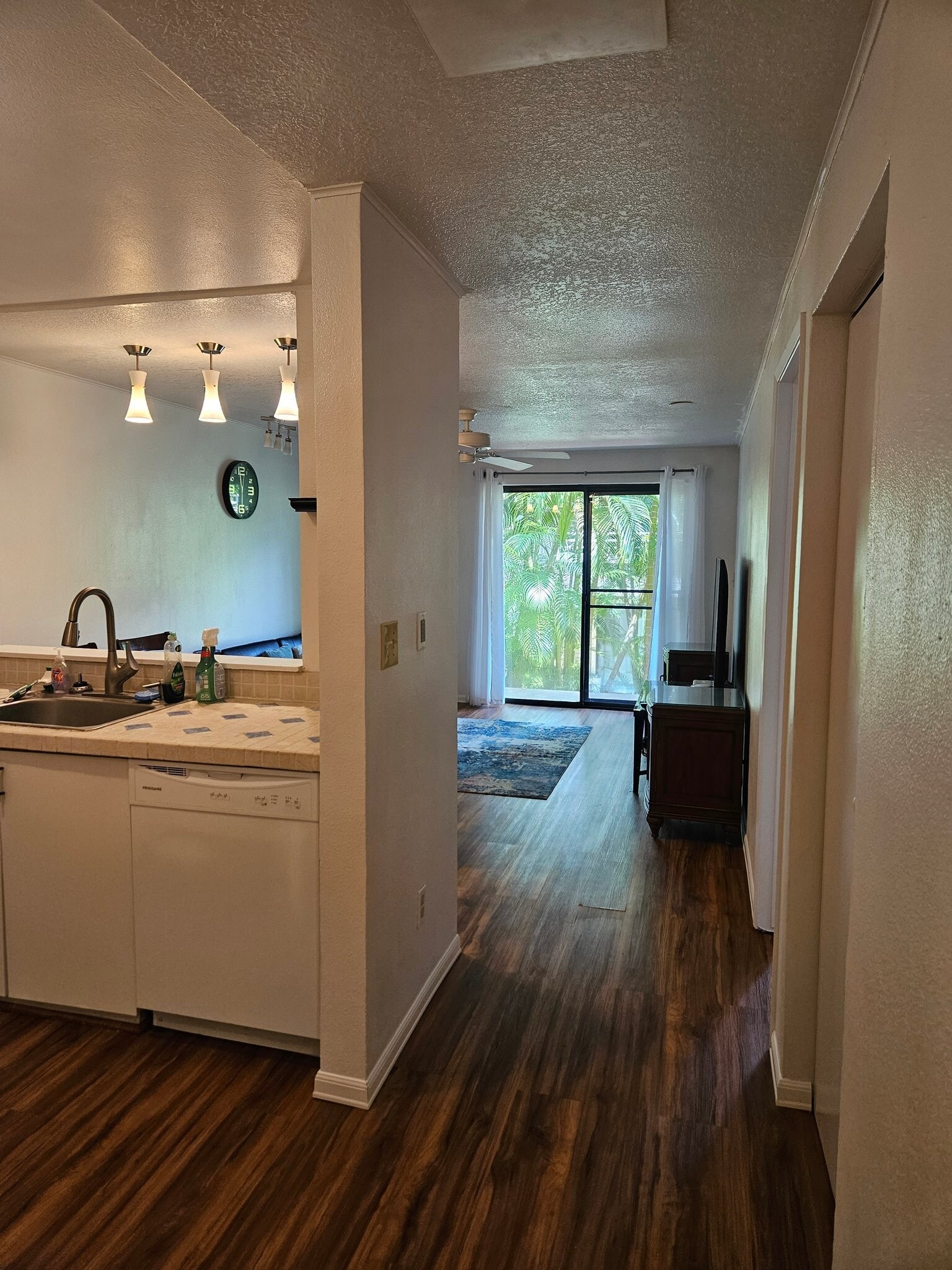 Building Photo - 2747 S Kihei Rd