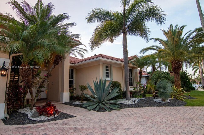 Building Photo - 1714 Victoria Pointe Cir