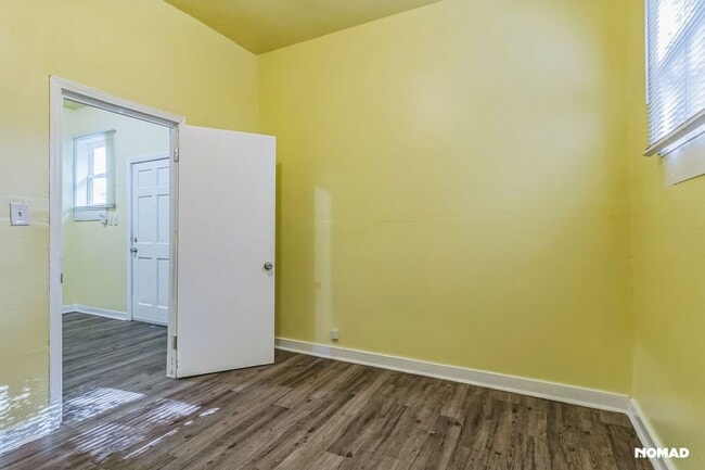 Building Photo - Charming 1BR Duplex in Fort Valley