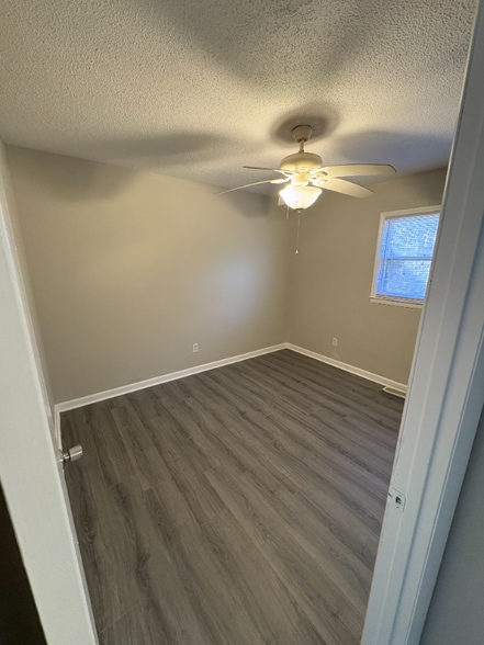 Building Photo - 178 Big Island Rd