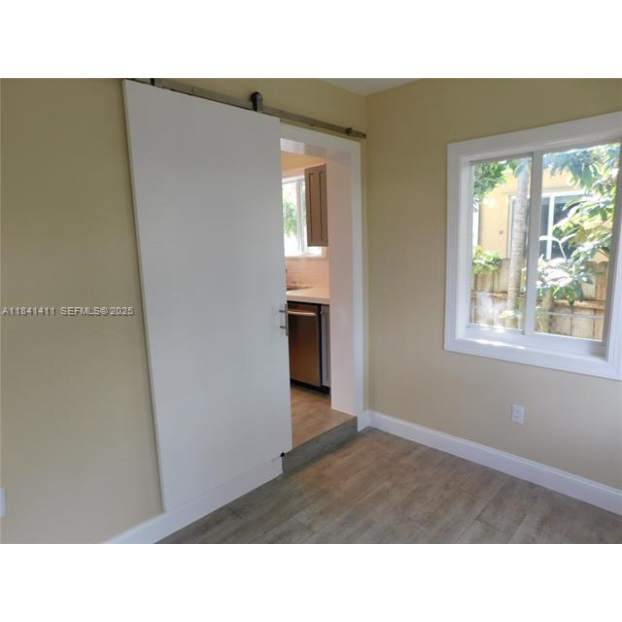 Building Photo - 2375 SW 21st Ter