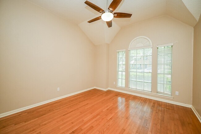 Building Photo - 1335 Remington Crest Dr