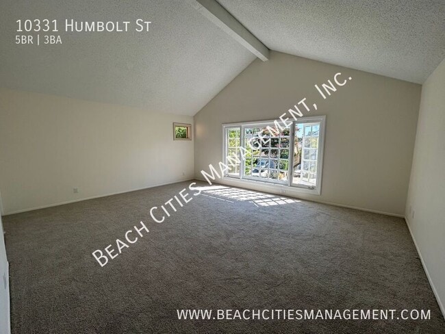 Building Photo - 10331 Humbolt St