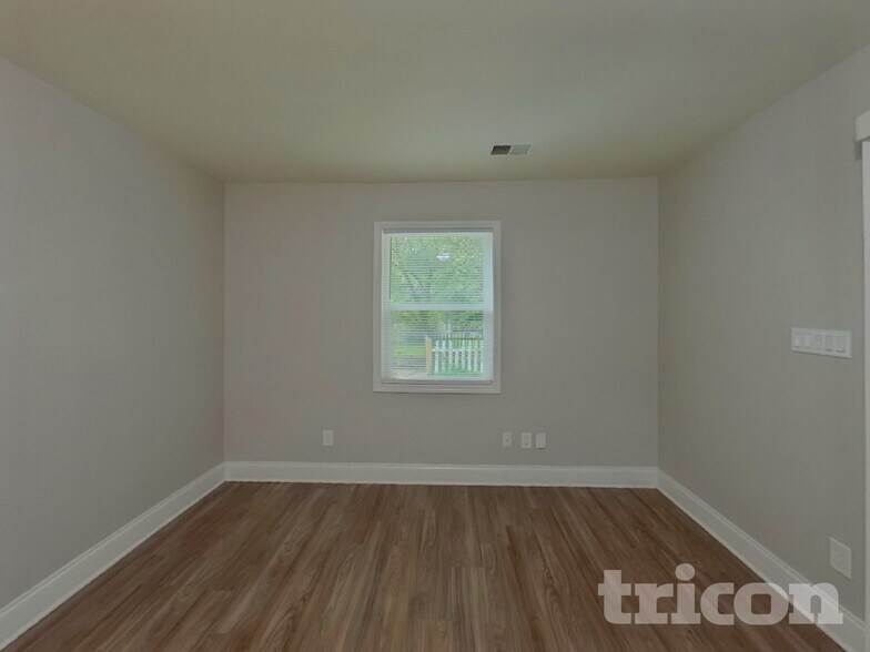 Building Photo - 8717 Timbercrest Cir