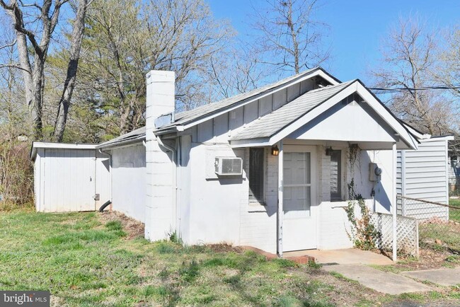 Primary Photo - 9001 Yorkshire Ln