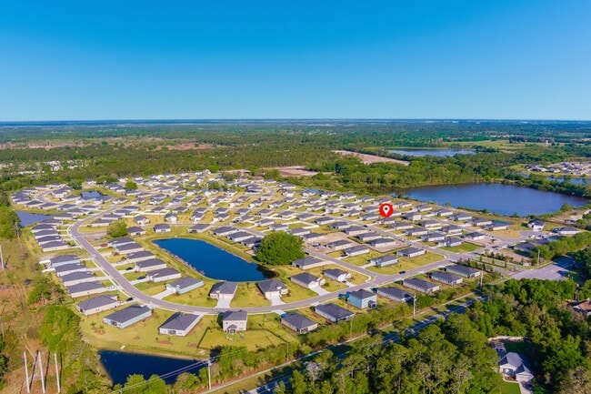 Building Photo - 3 Bedroom 2 Bath Home with office in Halifax Plantation