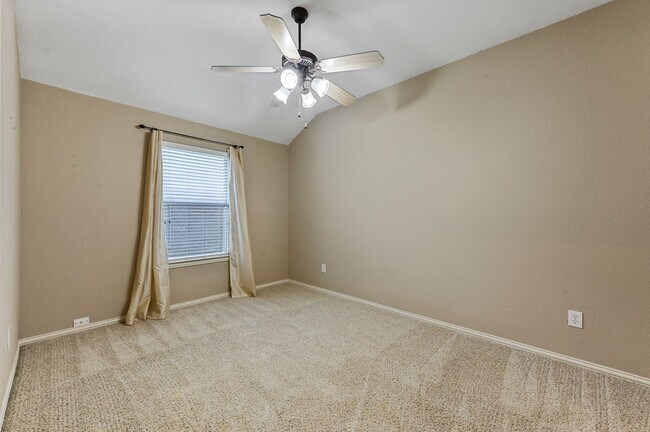 Building Photo - Stunning 3 bedroom 2 bath home in Frisco!
